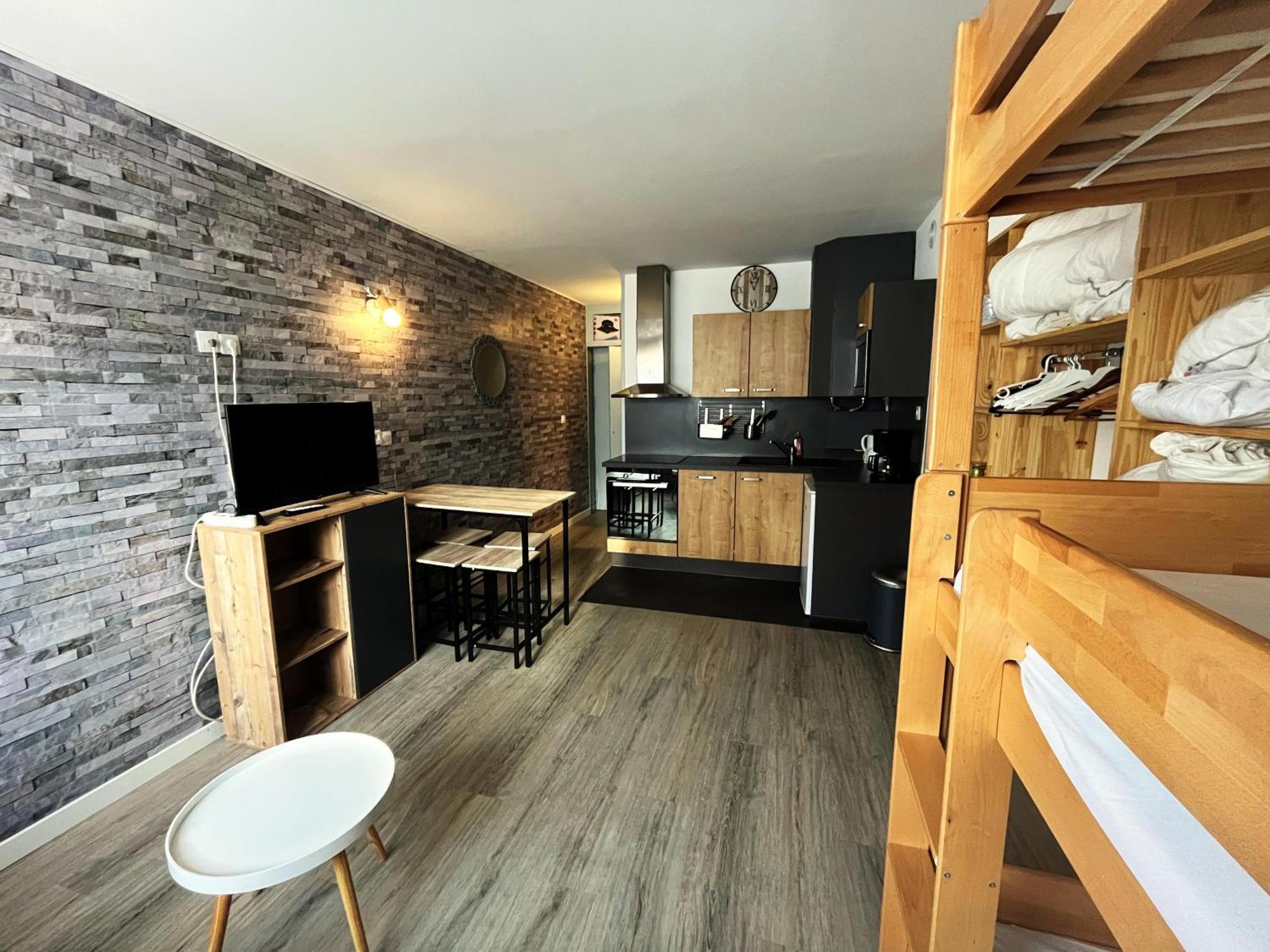 L'Armazan - Studio Pieds De Piste Plat D'Adet แซ็งต์-ลารีย์-ซูว์ลอง ภายนอก รูปภาพ